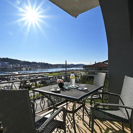 Holiday House Vukman Trogir Exterior photo
